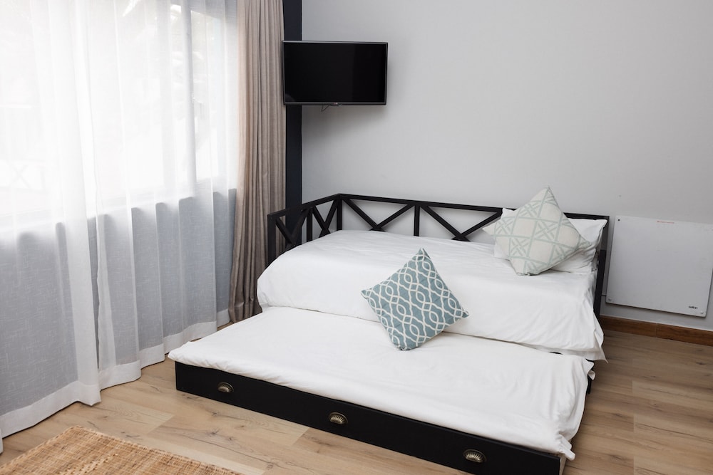 Standard Triple Room photo 2