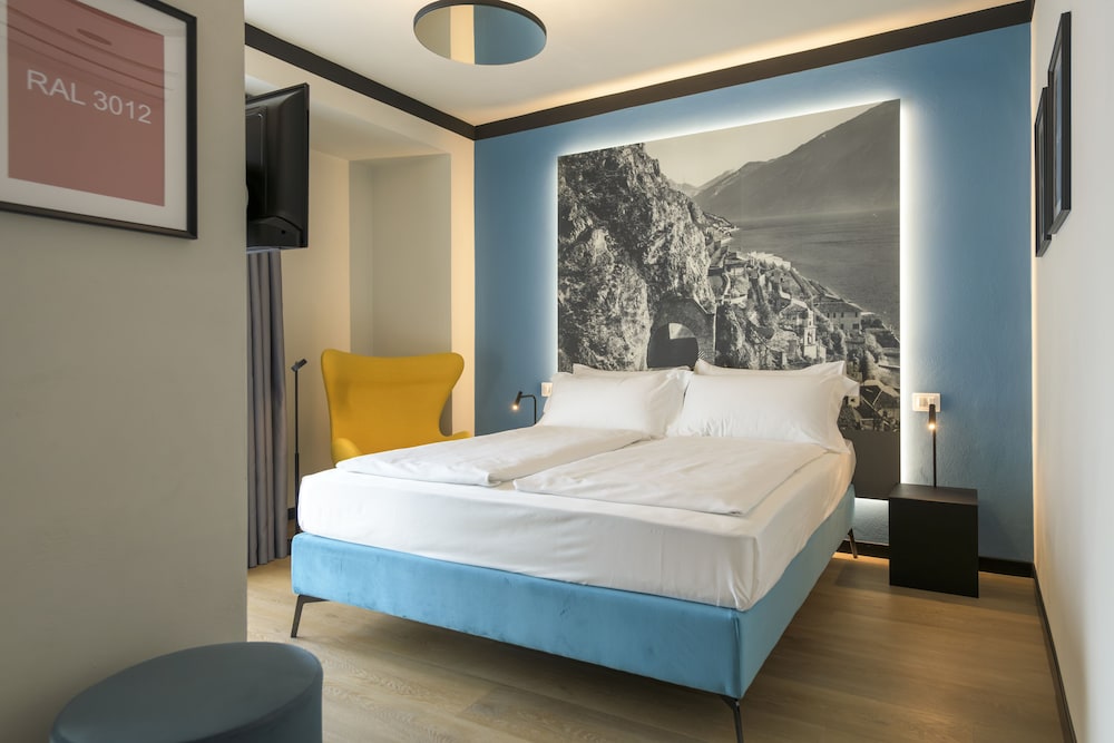 Superior Double or Twin Room, Lake View