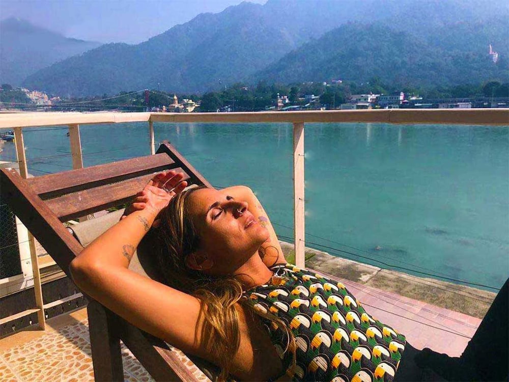 Premium Ganga view - Photo 3