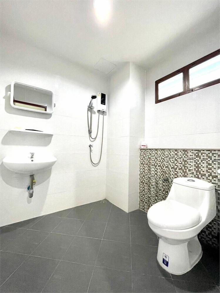 Deluxe Double Room, Partial Ocean View