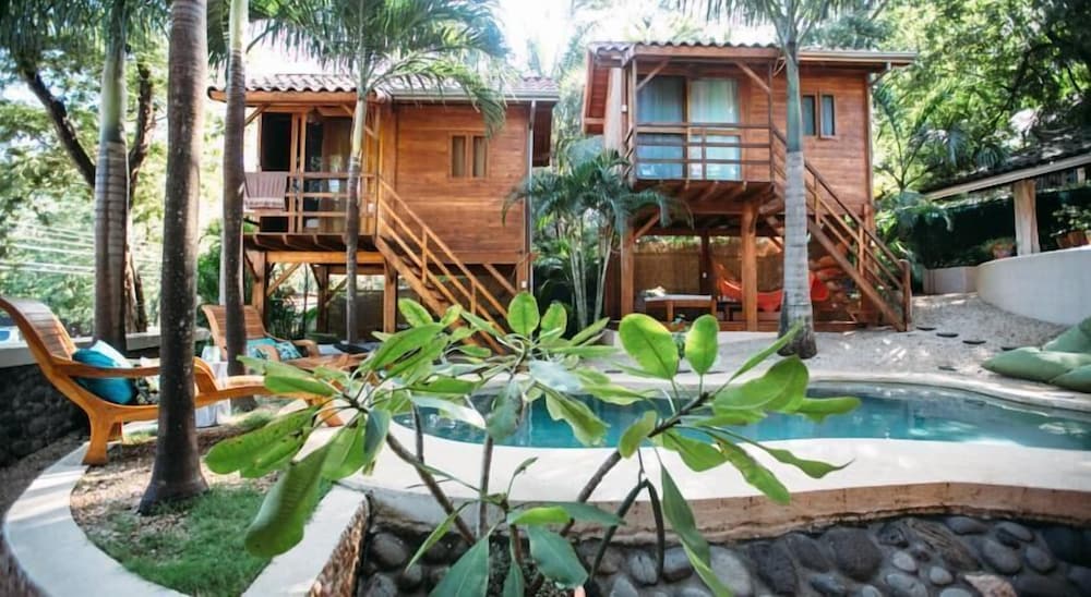 Superior Bungalow, Ensuite, Pool View (#3 Bungalow Pool ) photo 2