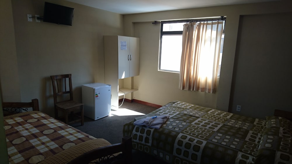 Standard Twin Room photo 3