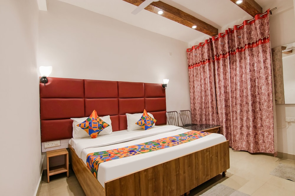 Deluxe Room - Photo 1