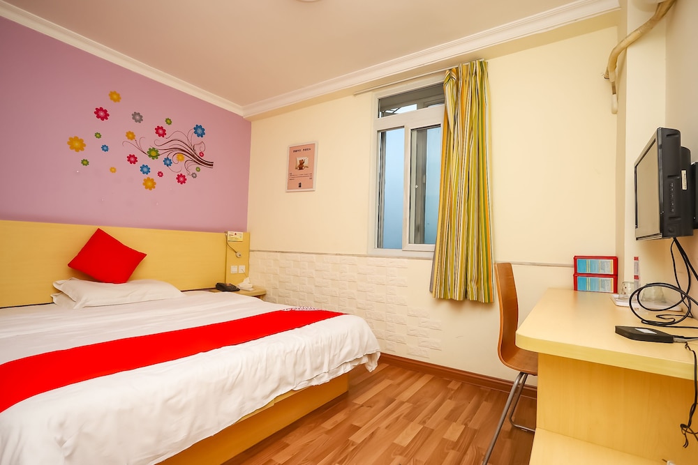 Economy Double Room photo 2