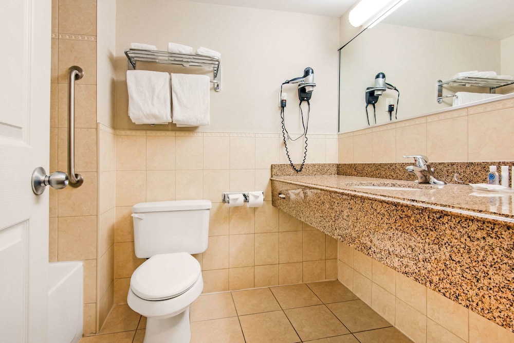 Standard Room, Non Smoking, River View - Photo 6