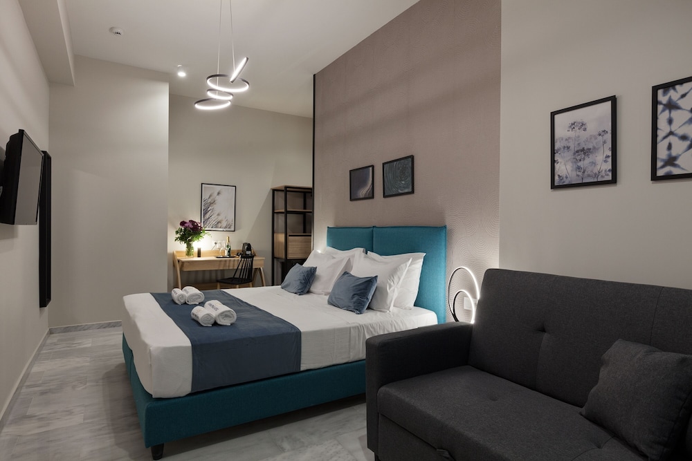 Family Room (Lower Ground Floor) photo 1