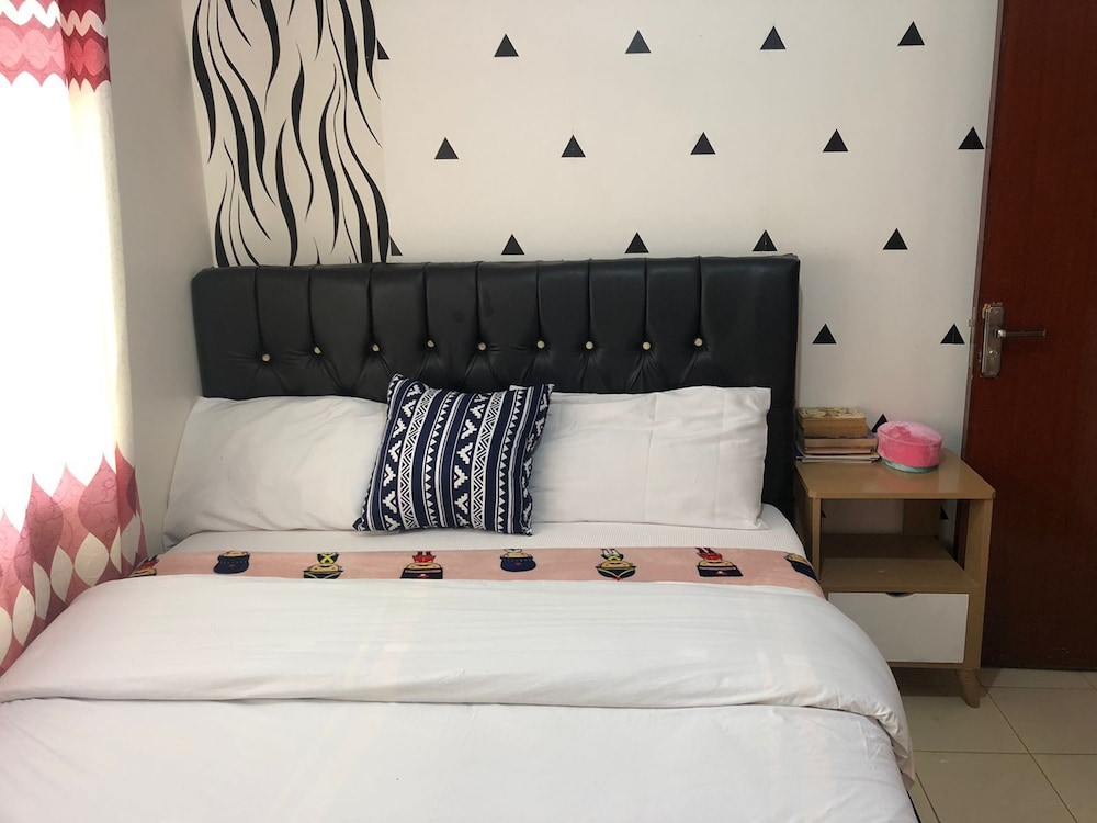 Family Apartment photo 1