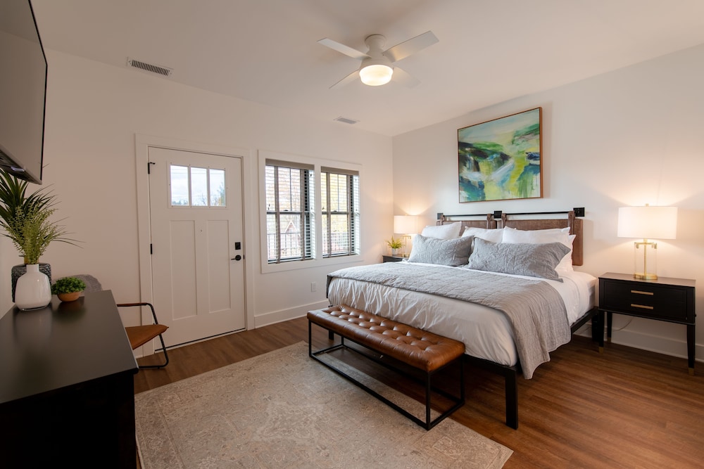 Accessible Townhome Deluxe photo 3