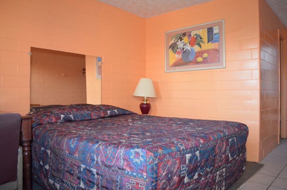 Standard Room, 1 Queen Bed, Non Smoking