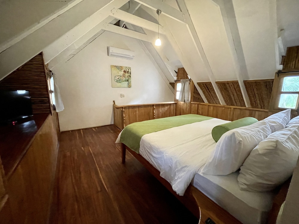 Superior Apartment, 2 Bedrooms, Kitchen, Garden View