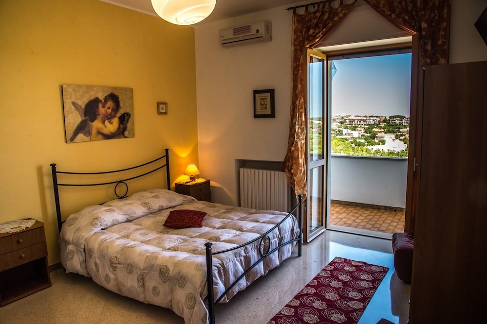 Classic Quadruple Room, Balcony