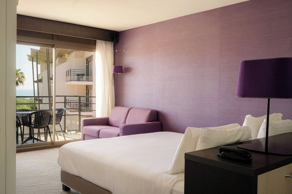 Suite, Sea View - Photo 7
