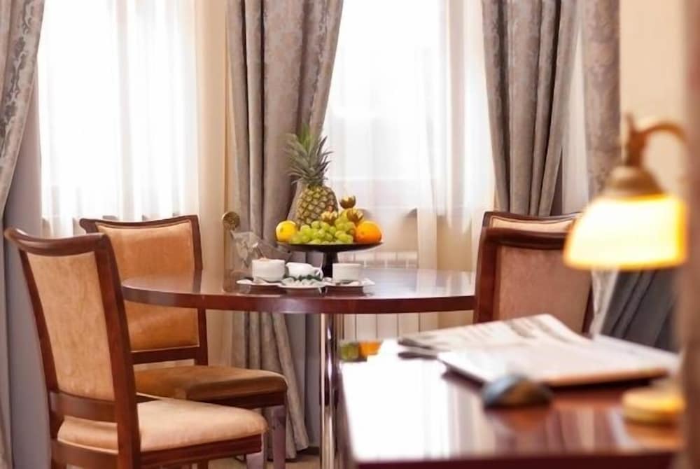 Classic Suite (Wellness Special Deal) photo 3