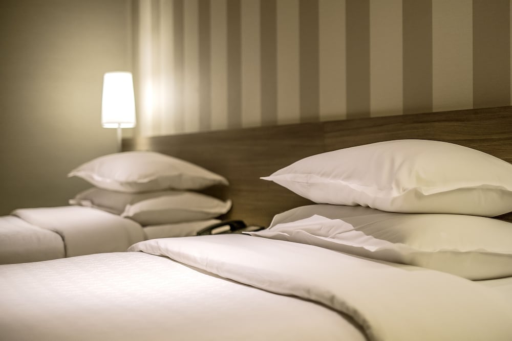 Standard Triple Room, Multiple Beds, Non Smoking, Ocean View - Photo 2