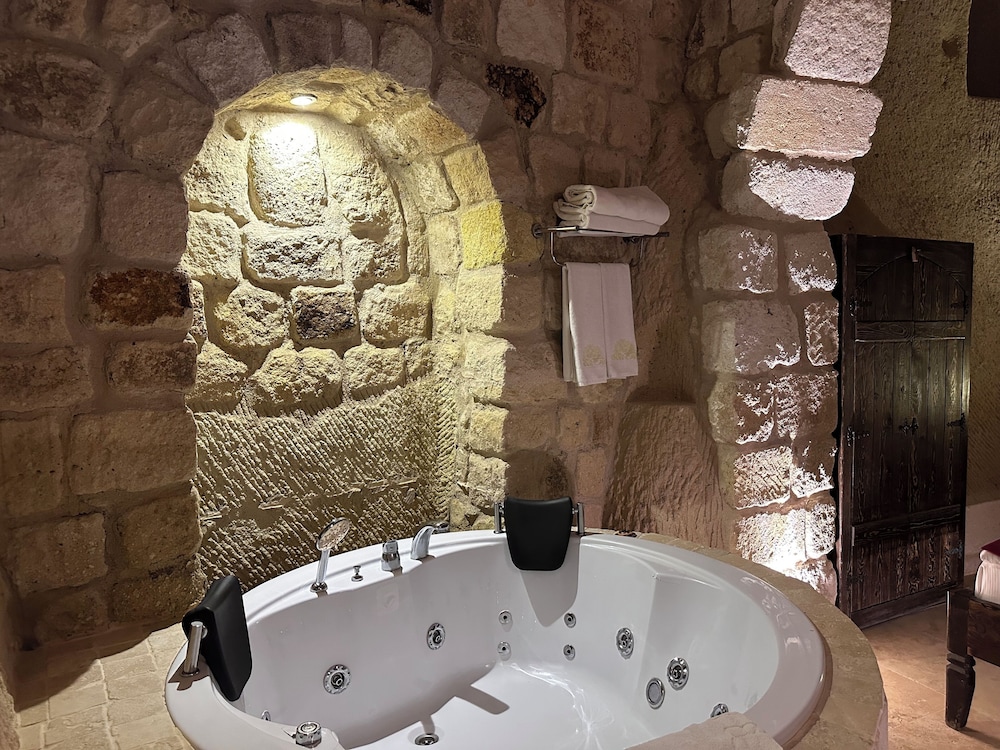 Classic Room, Bathtub photo 2
