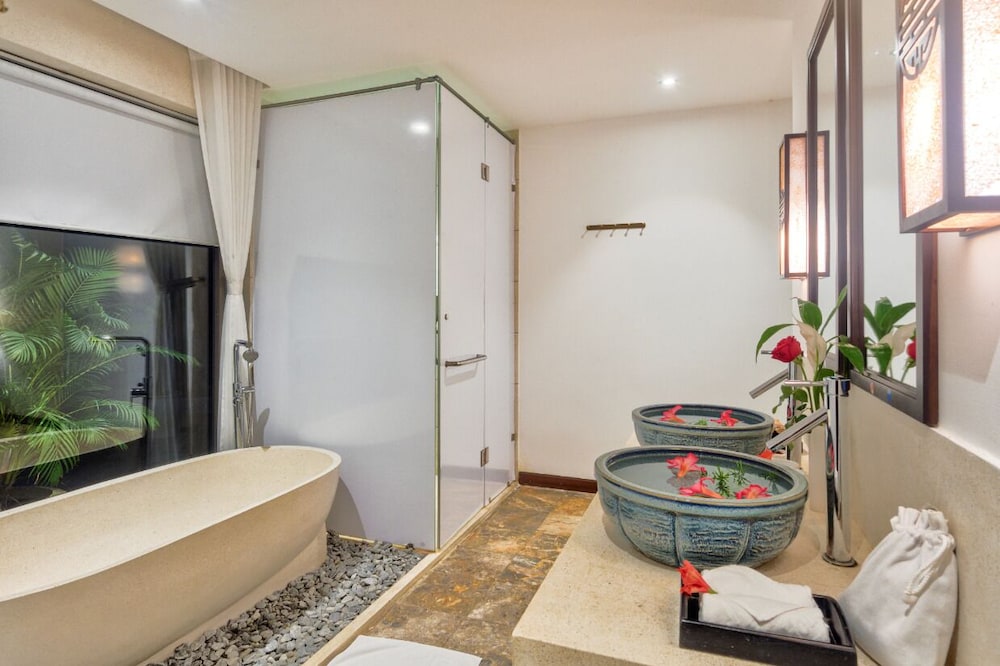 Classic Triple Room, Garden View - Photo 4
