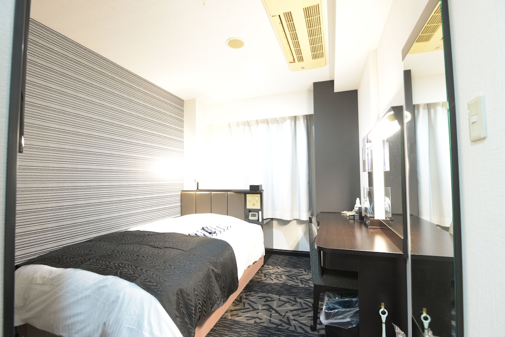 Single Room, 1 Bedroom, Smoking