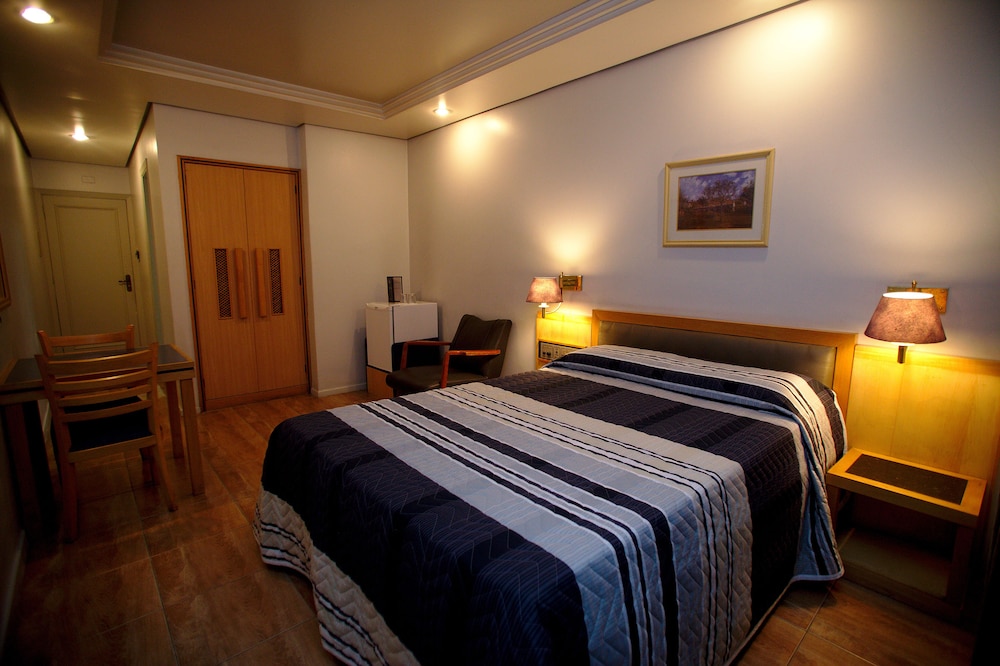 Standard Double Room - Photo 1
