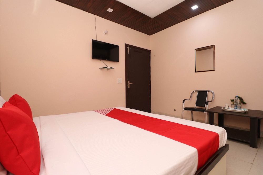 Deluxe Double Room photo 3