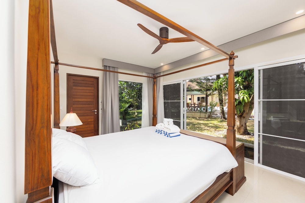 Design Villa photo 2
