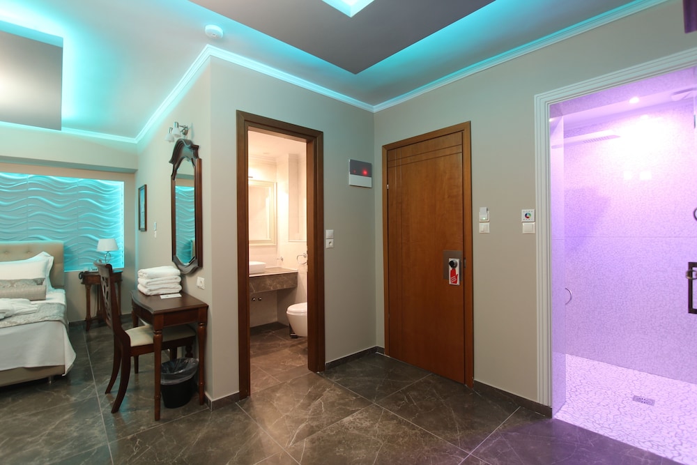 Junior Suite, Balcony photo 2