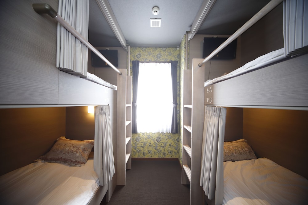 Room#1, Room#2, Room#3 - For 4 Guests