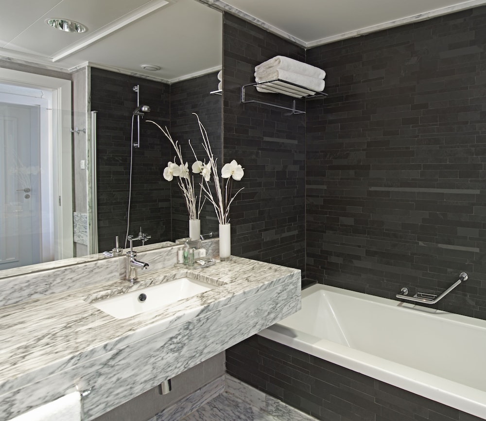Double Room, City View - Photo 4