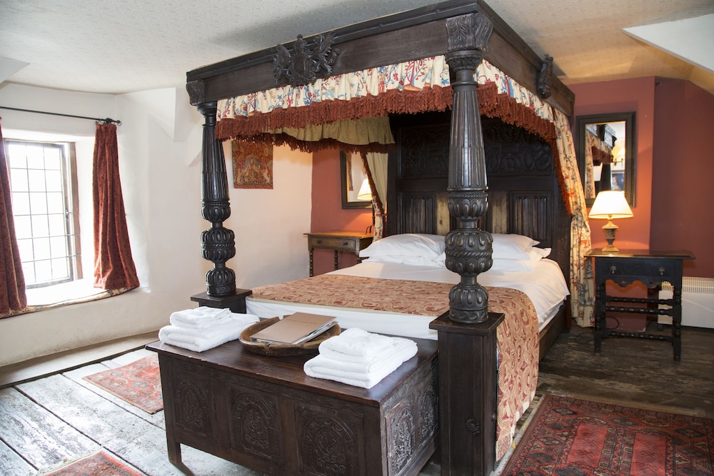 Double Room, Ensuite (Four Poster Bed)