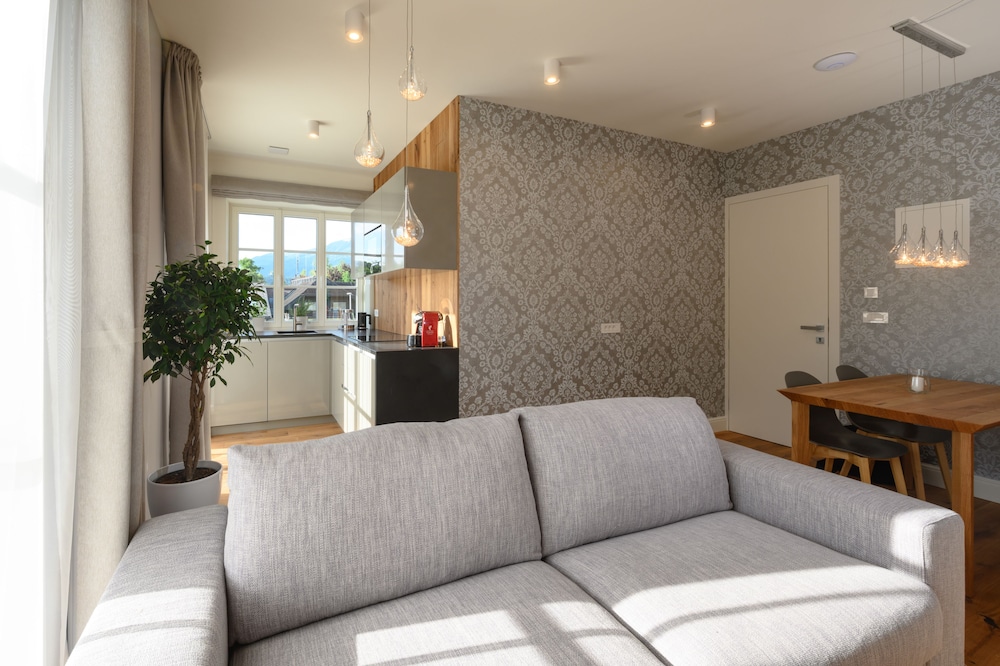 Design Apartment, Mountain View