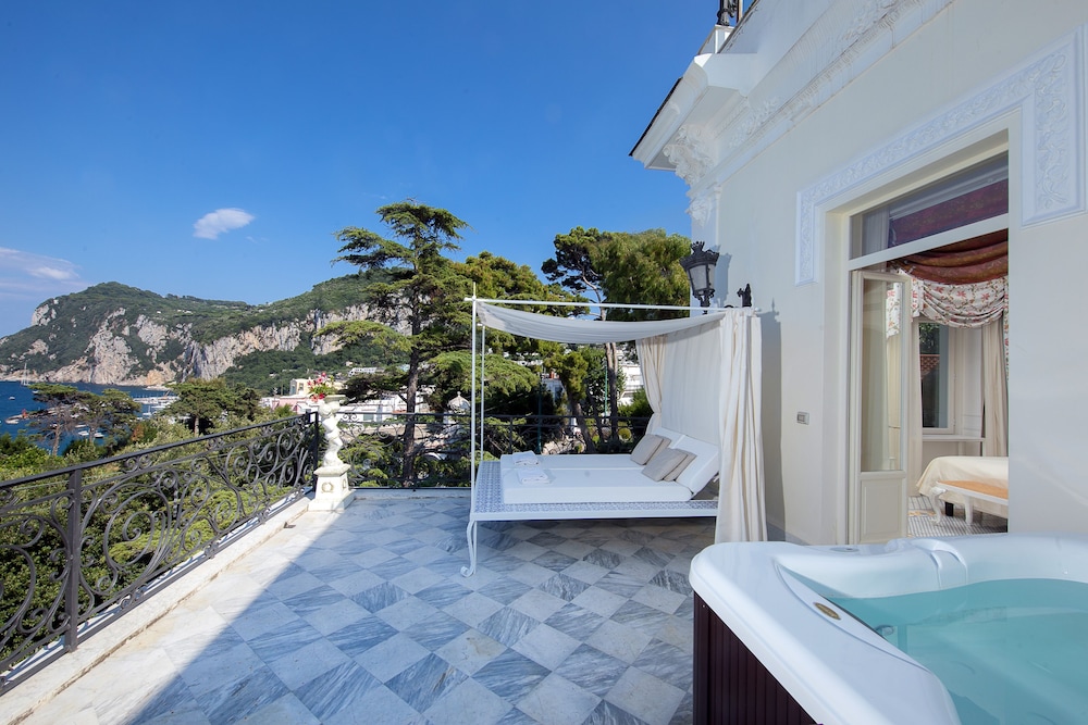 Executive Double or Twin Room, 1 Bedroom, Jetted Tub, Sea View - Photo 7