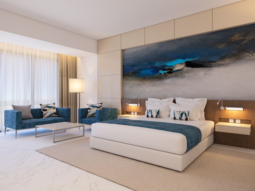 Superior King Room With Sofa bed - Sea View