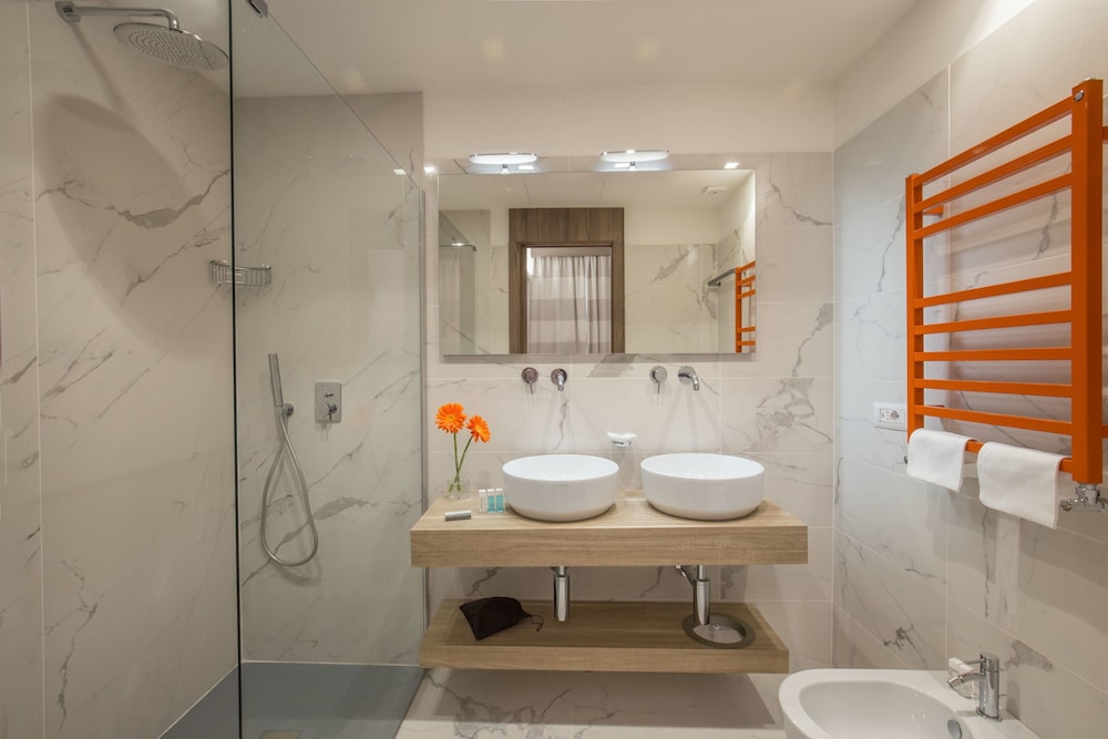 Design Triple Room