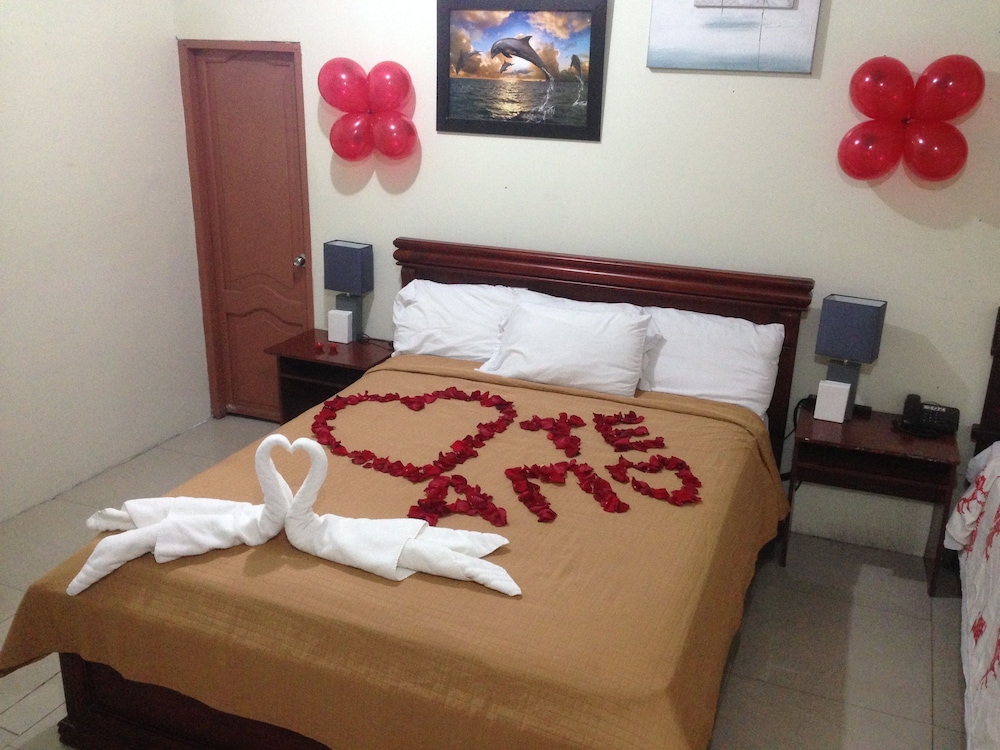 Double Room, 1 Queen Bed, Private Bathroom, Ground Floor photo 3