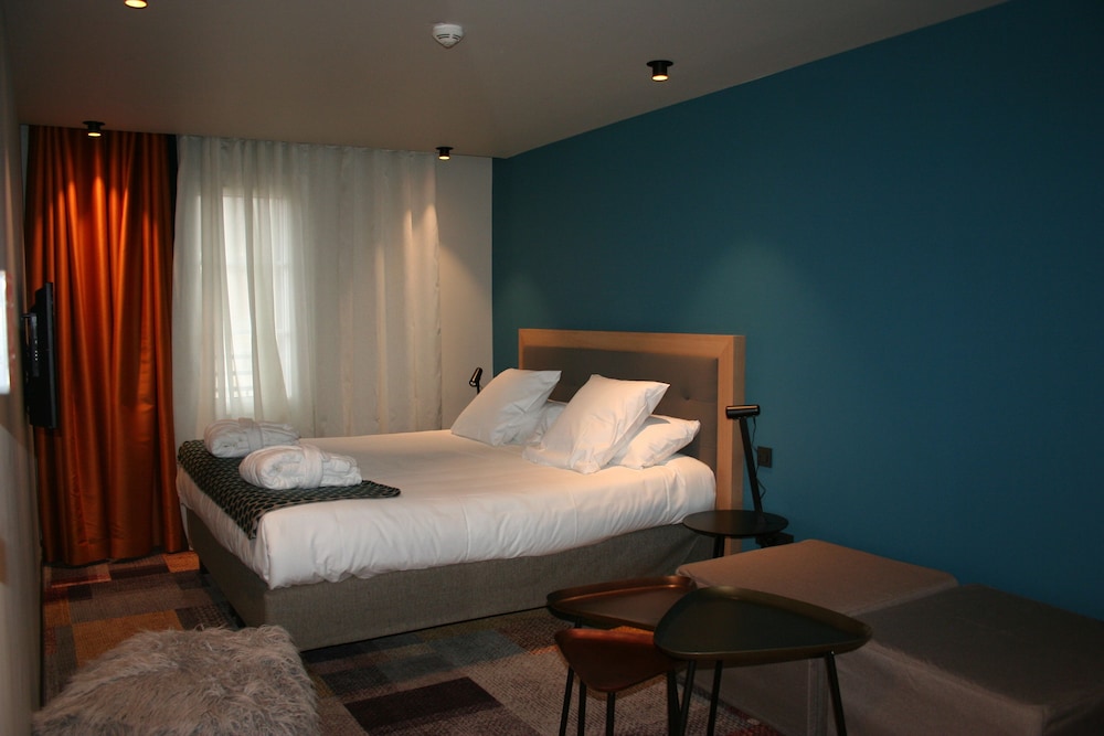 Family Room - Photo 1