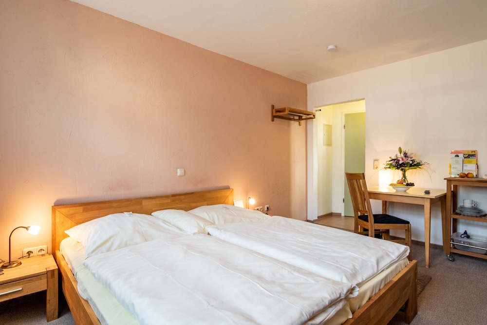 Classic Double Room Annex - Photo 1
