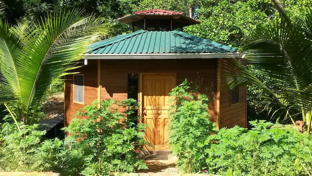Family Cabin, 2 Bedrooms, Balcony, River View photo 1