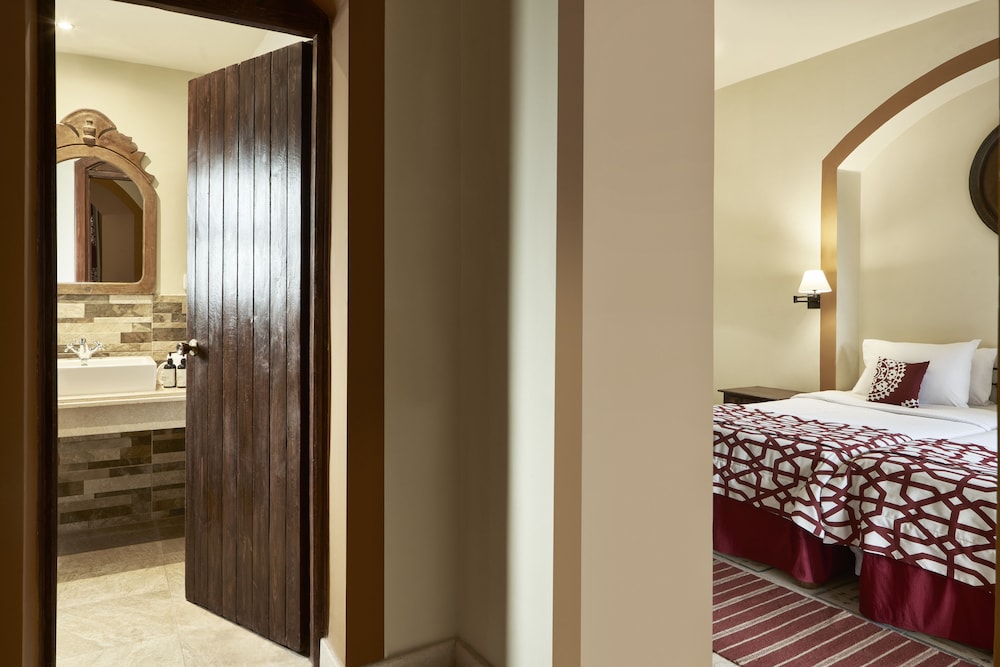 Standard Room photo 2