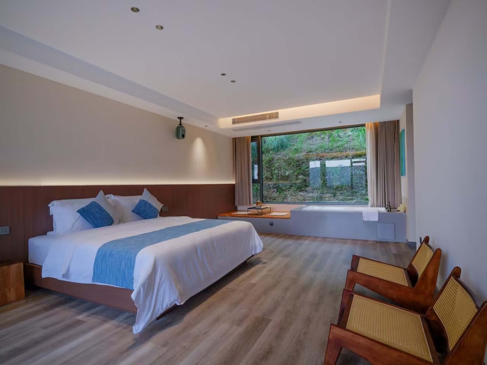 Comfort Double Room, Hill View photo 2