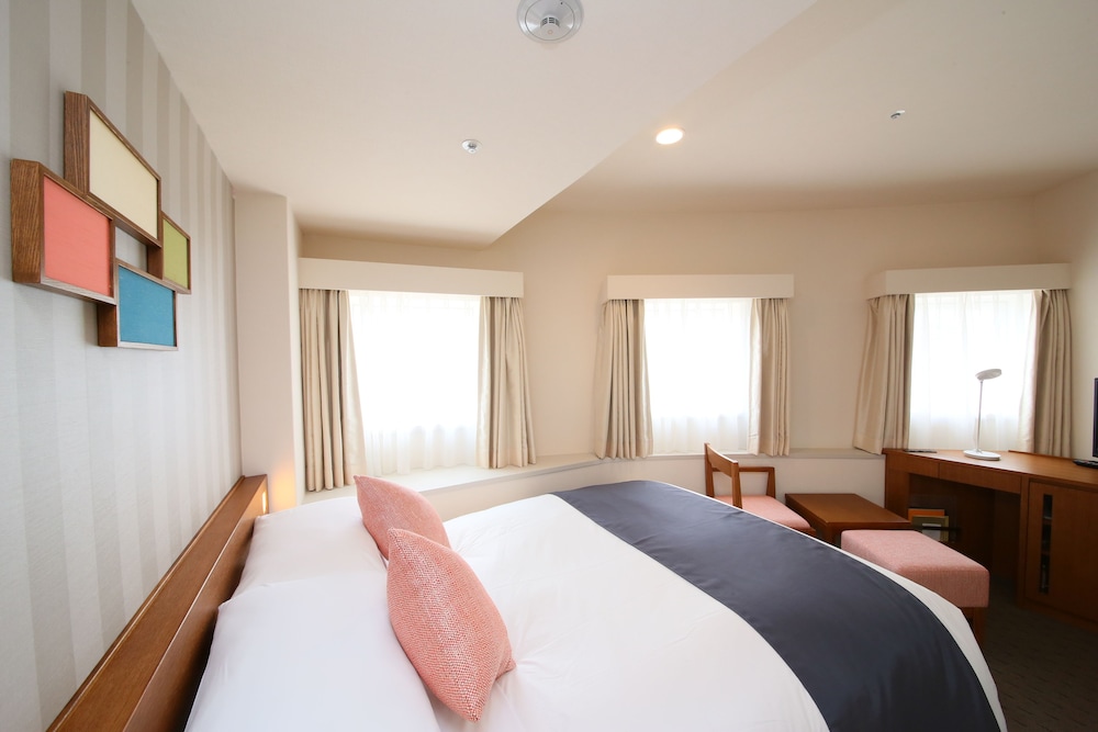 Standard Double Room, Non Smoking - Photo 2