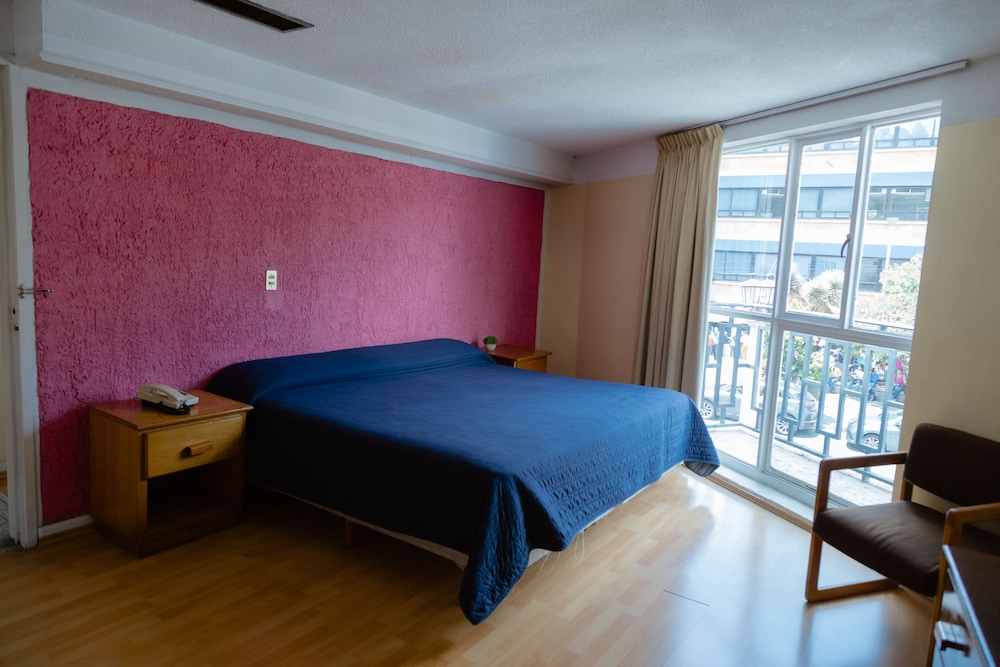 Standard Room photo 1