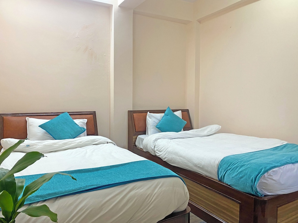 Standard Double Room - Photo 15