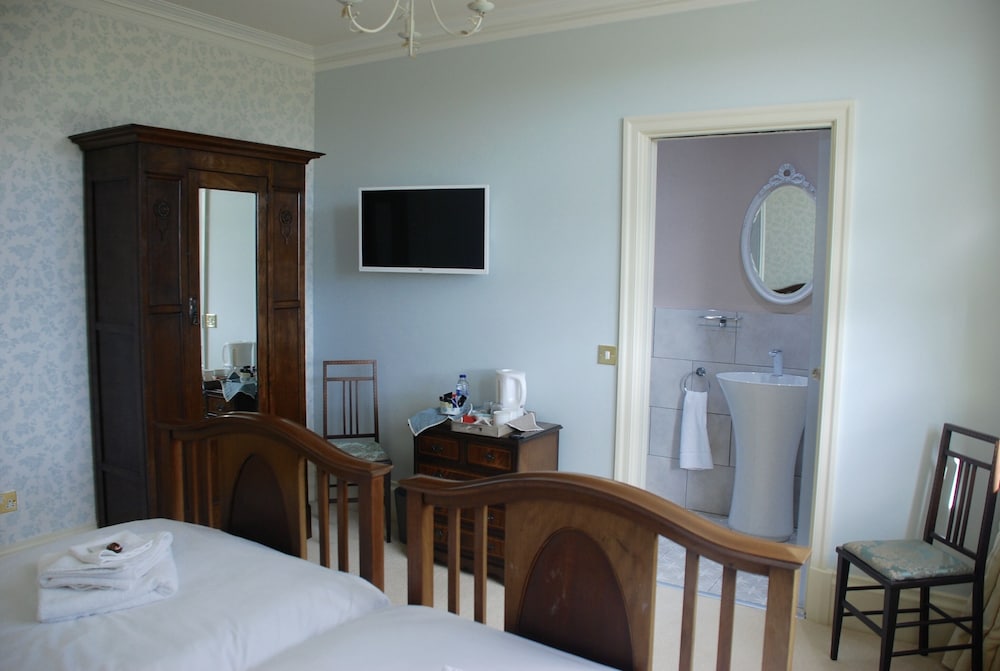 Superior Double or Twin Room, Garden View photo 2