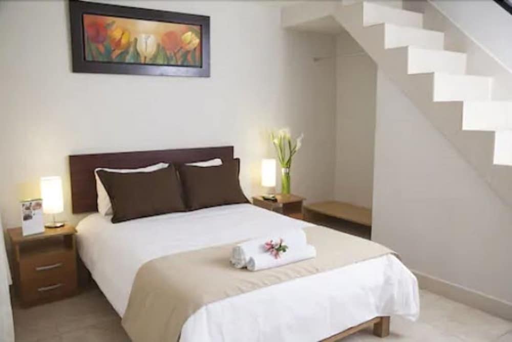 Standard Twin Room, 2 Double Beds photo 2