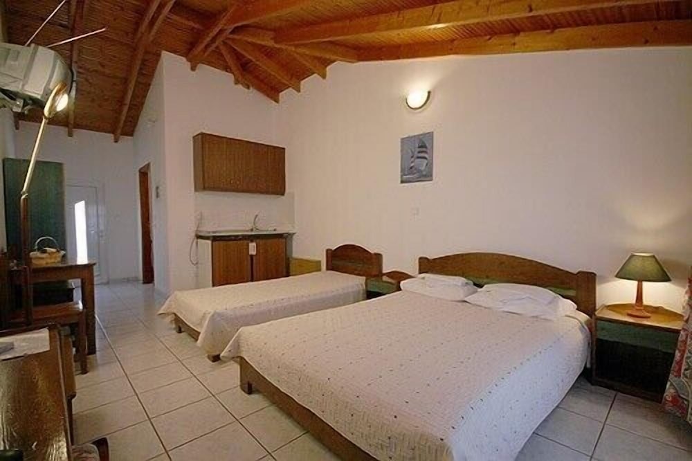 Triple Room, Sea View photo 3