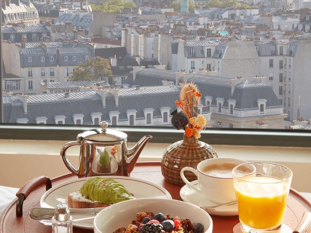 Studio Balcony, Suite junior d&rsquo;angle, Balcon, 1 grand lit, Etage élevé, Vue sur Paris