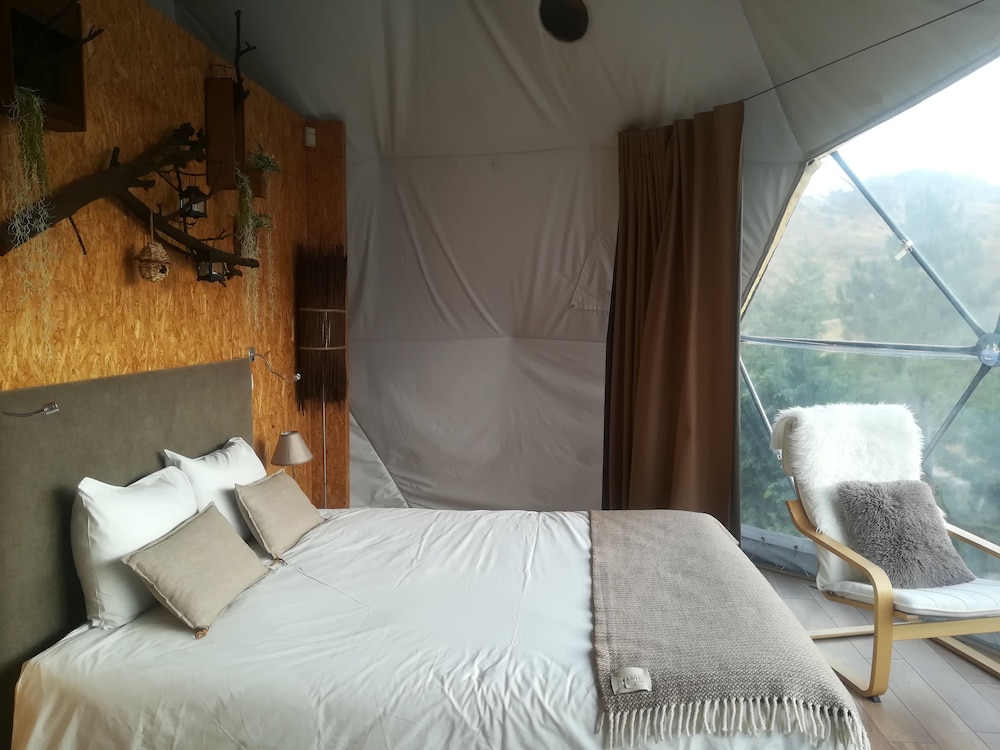 Deluxe Tent, 2 Bedrooms, Mountain View photo 1