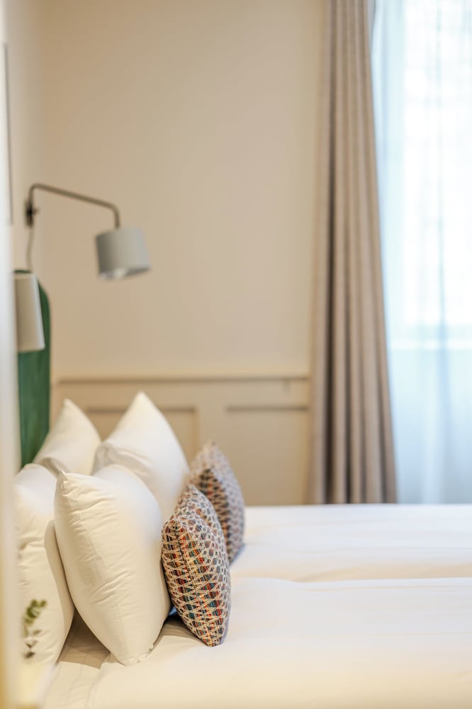 Twin Room, 2 Twin Beds thumbnail 5