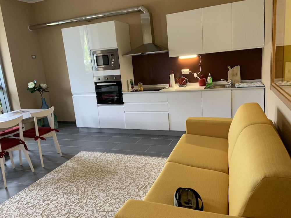 Business Apartment