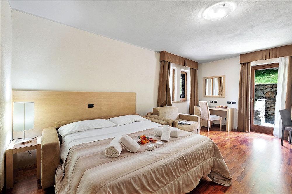 Standard Studio (Baita 6 - Shared Terrace Studio 108)