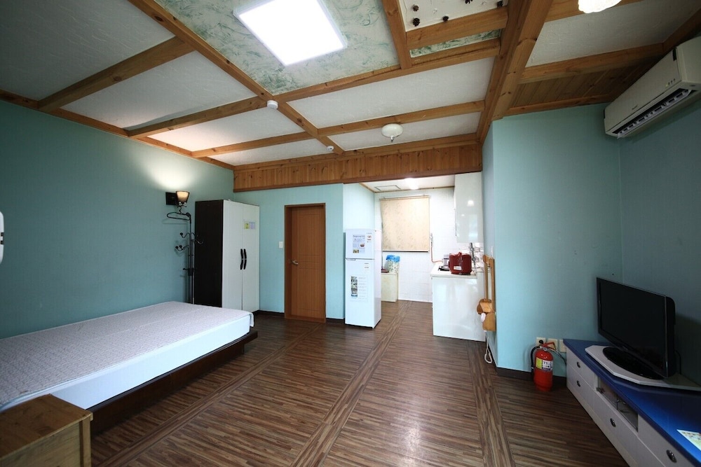 Room (I Windsor 5) photo 2